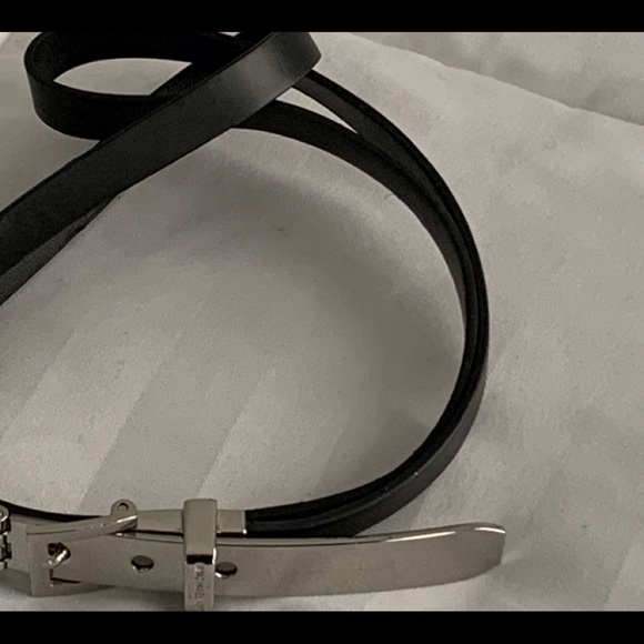 Michael Kors black skinny belt - Picture 2 of 5